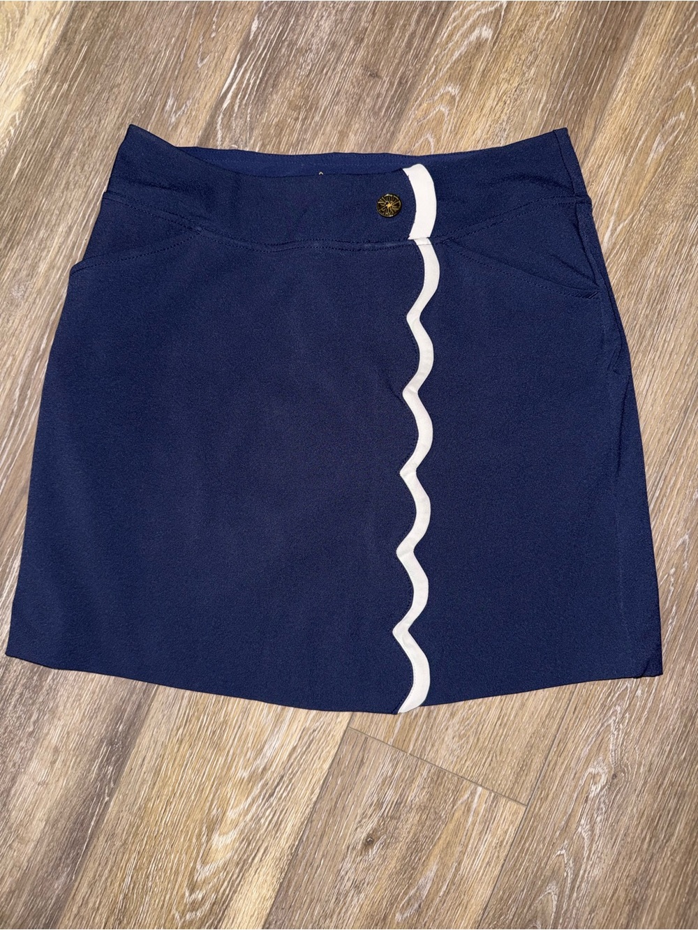 Lilly Pulitzer Navy Luxletic Skort with White Scallop Trim